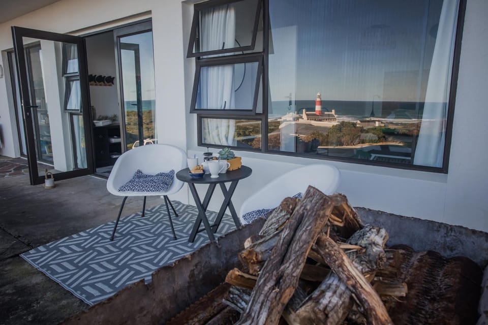 BBQ facilities, Seating area, Sea view