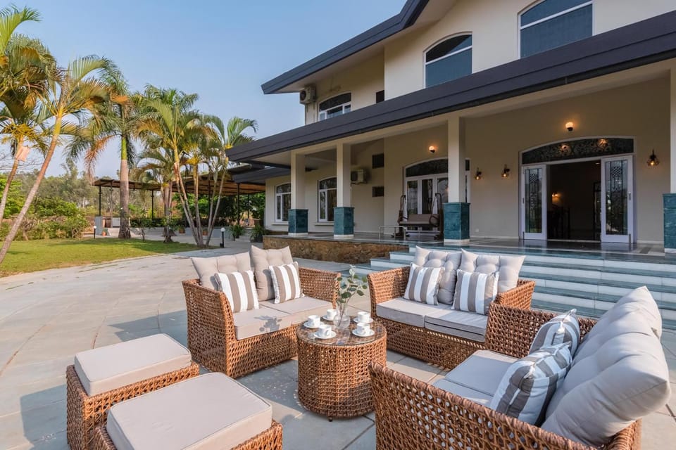 Property building, Patio