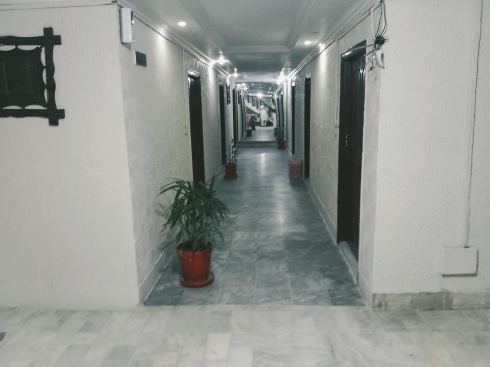 Hotel Khursheed Palace Hotel in Islamabad
