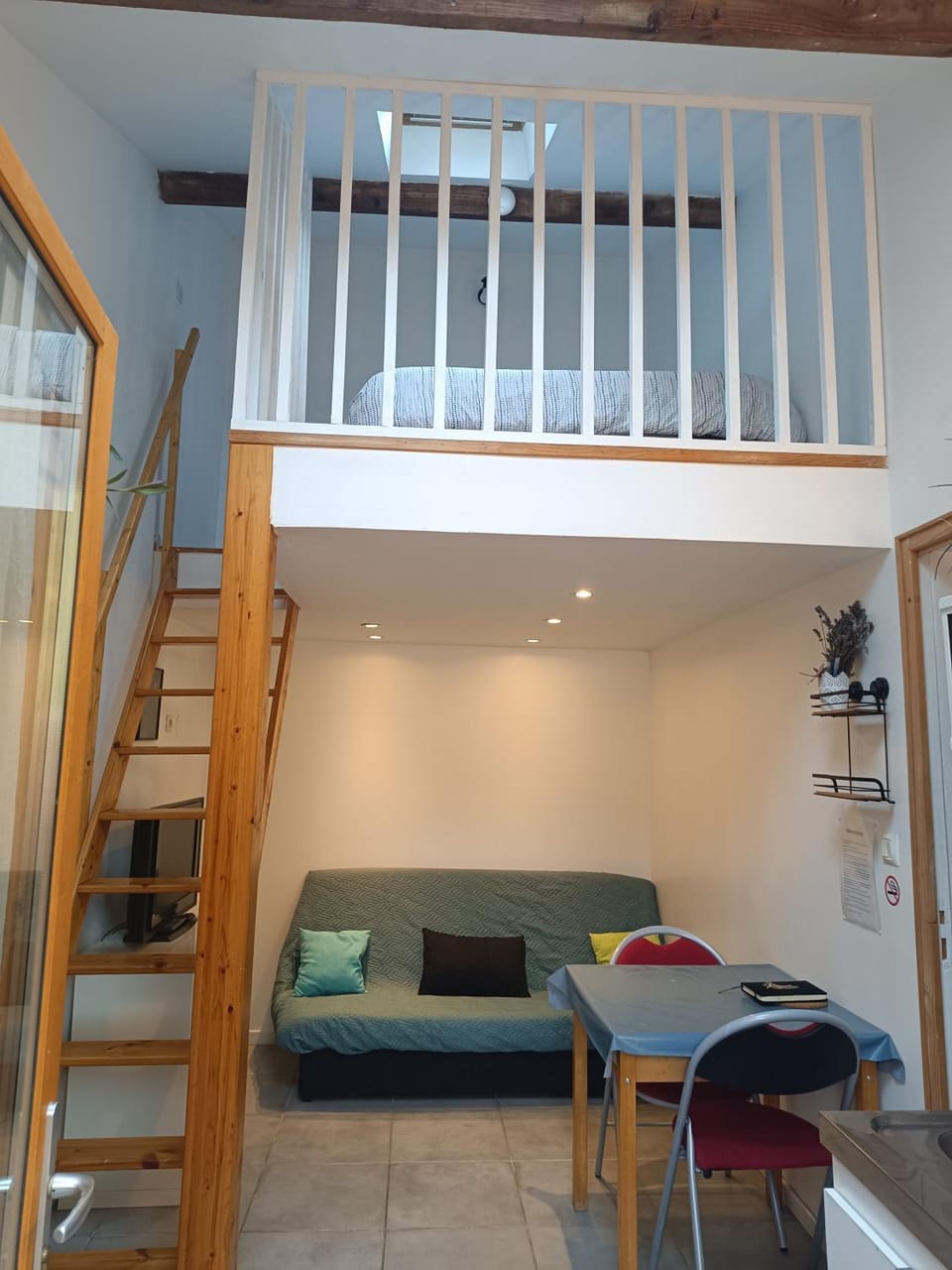 Facade/entrance, Living room