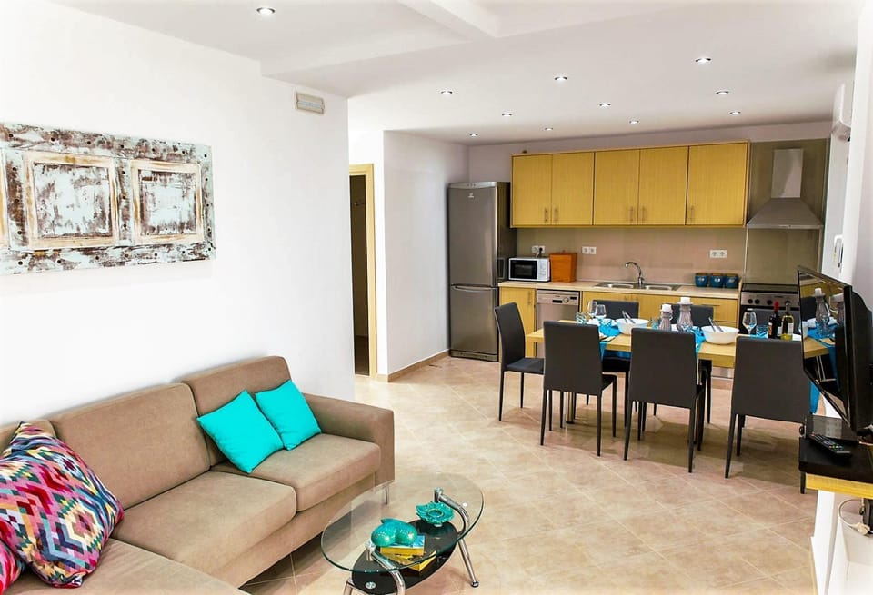 Villa Oniro- Less than 5-Min Walk to Kalivaki Beach Villa in Crete