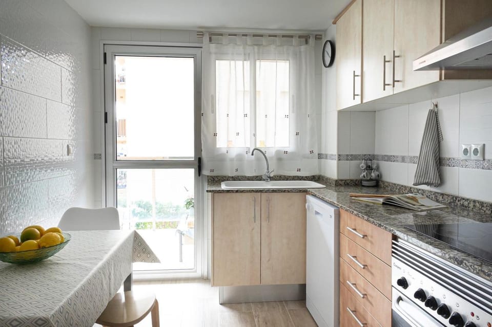 Kitchen or kitchenette, dishwasher, minibar, pet friendly, stove