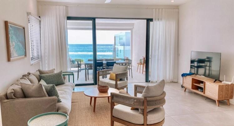 East Coast Beachfront Luxury - Eastern Blue Apartments Apartment in Flacq District, Mauritius