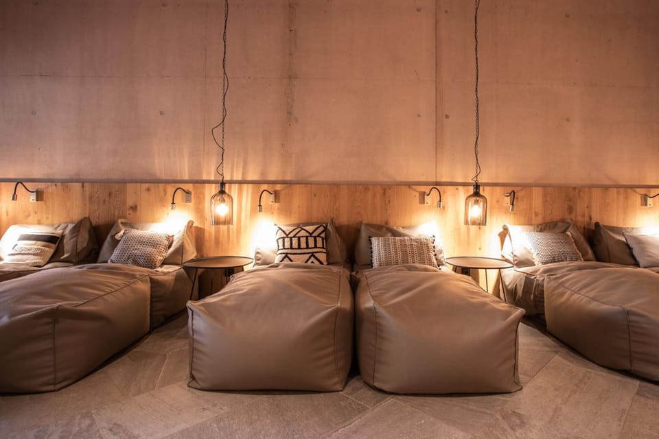 Spa and wellness centre/facilities, Seating area