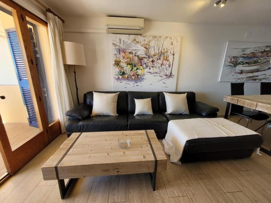 Playa Canadell MAR G primera linea de mar con terraza - WeHost Costa Brava Apartment in Calella de Palafrugell