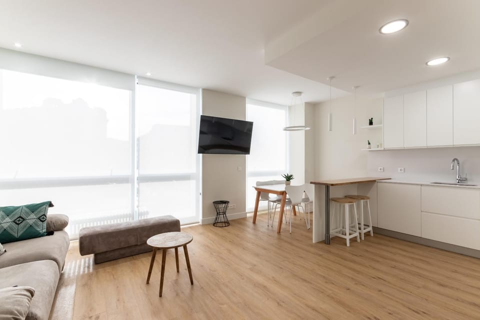 Kitchen or kitchenette, Living room, Seating area