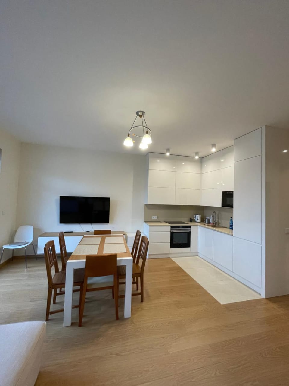 Kitchen or kitchenette, Living room, Dining area