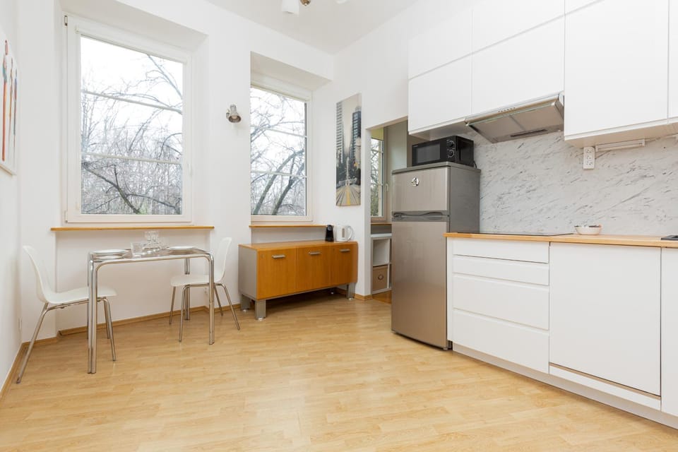 Kitchen or kitchenette, Dining area, kitchen