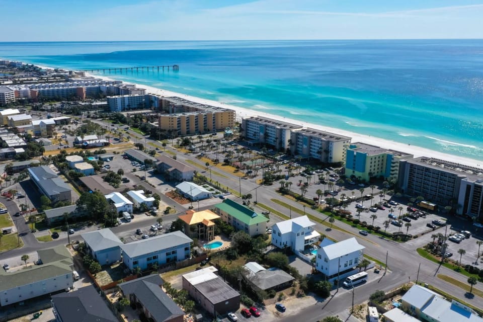 Island Wind Unit 303 House in Okaloosa Island