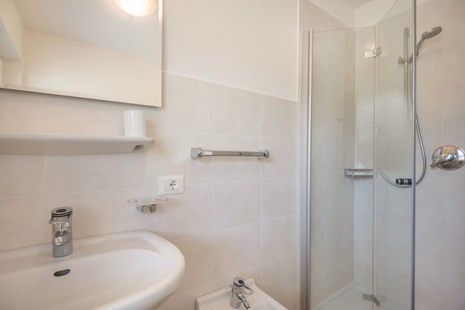 Bathroom, Living room