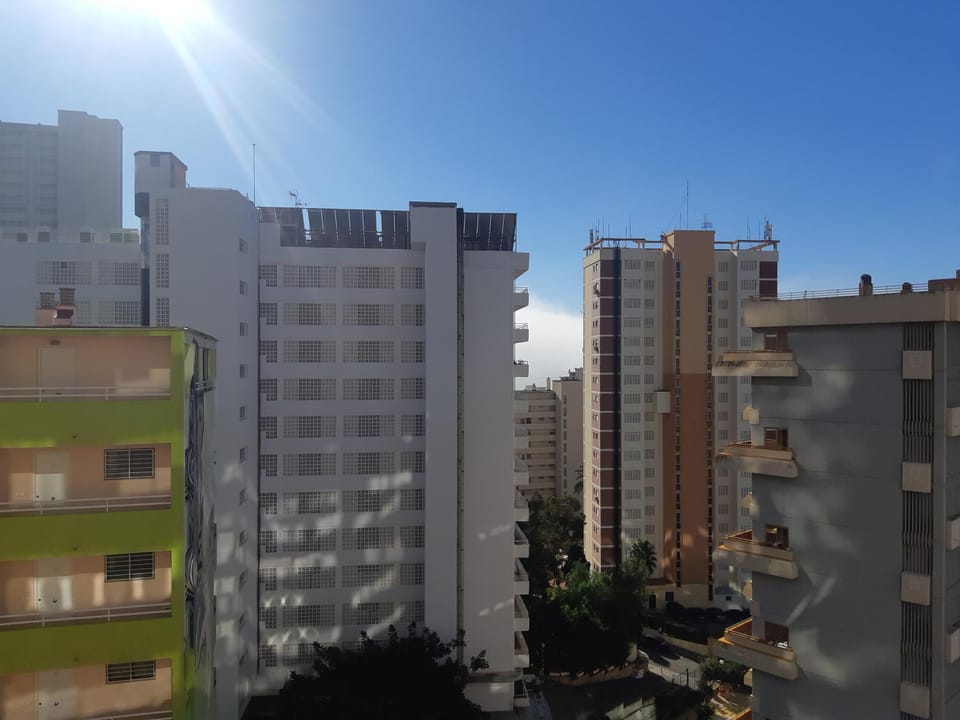 City view, Sea view
