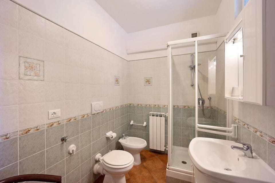 Bathroom, Living room