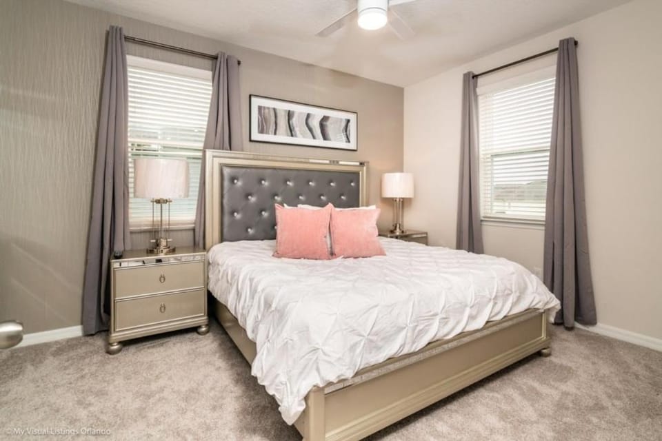 1719CVT Orlando Newest Resort Community Town Home Villa in Bay Lake