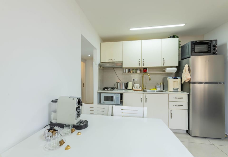 Fully Equipped In A Central Location Apartment in Eilat