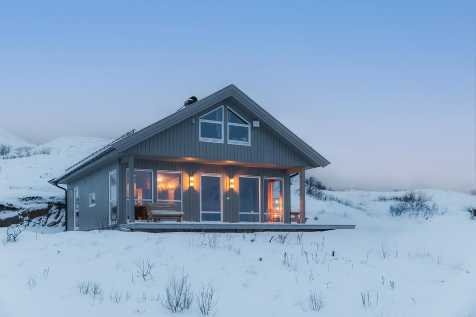 Property building, Natural landscape, Winter
