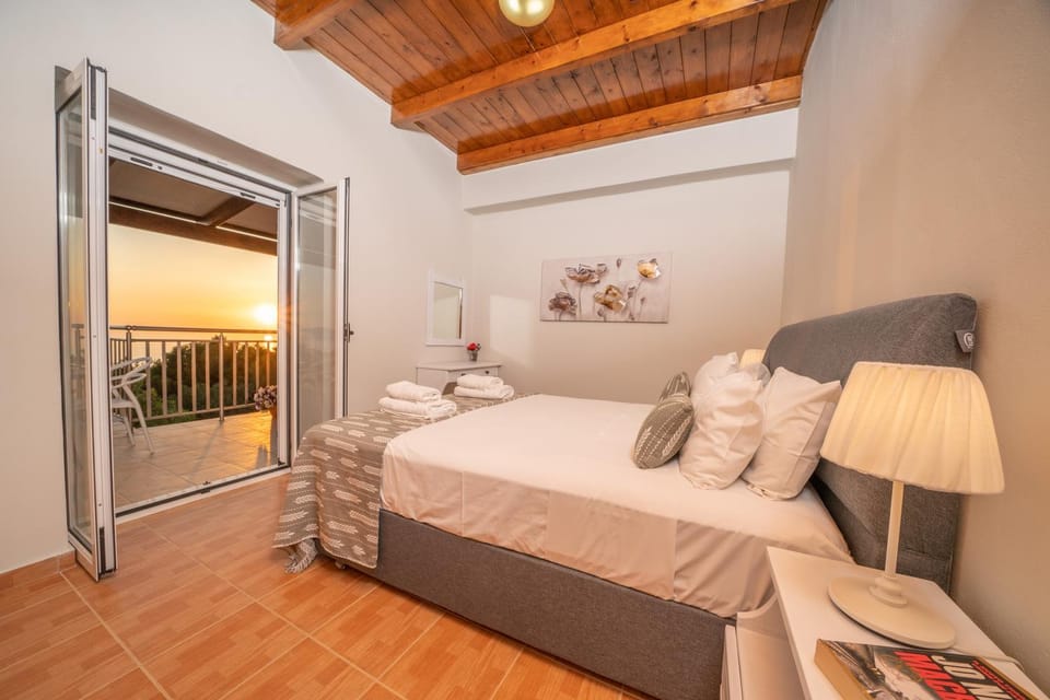 Stone Villa Eriphyle ,private with sunset view!! Villa in Cephalonia