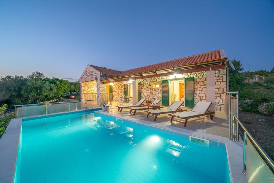 Stone Villa Eriphyle ,private with sunset view!! Villa in Cephalonia