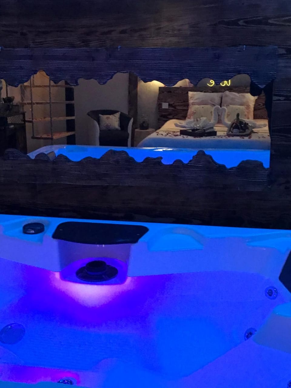 Cosy Love & Spa Love room avec spa, hammam et sauna privatif Apartment in Vosges