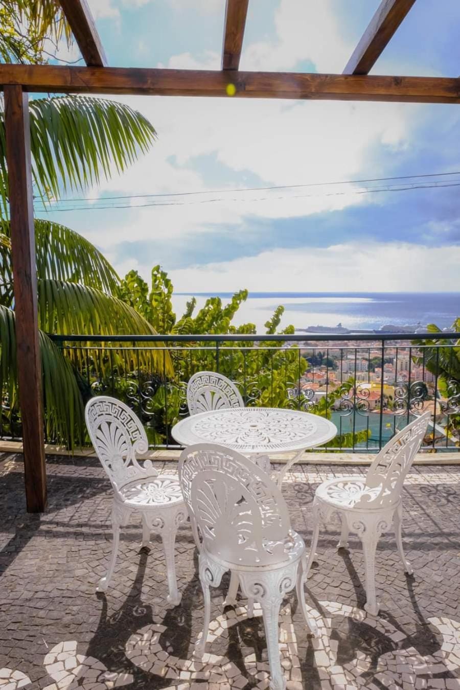 Granny's house view House in Funchal