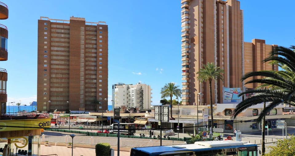 Nearby landmark, Neighbourhood, Beach, City view, Sea view, Street view