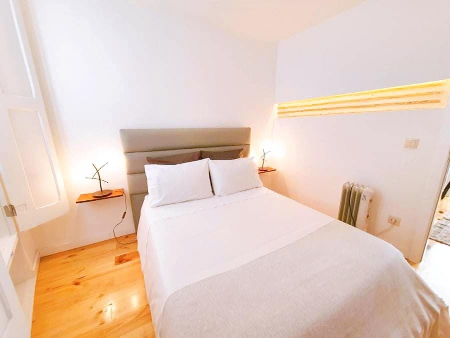 Casa dos Sequeiras Port Wine Cellars Villa in Vila Nova de Gaia