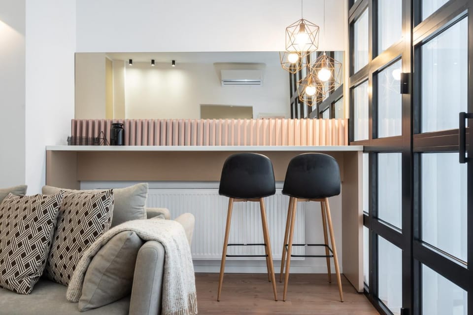 Glamorous Design Apartament in Calea Victoriei Apartment in Bucharest