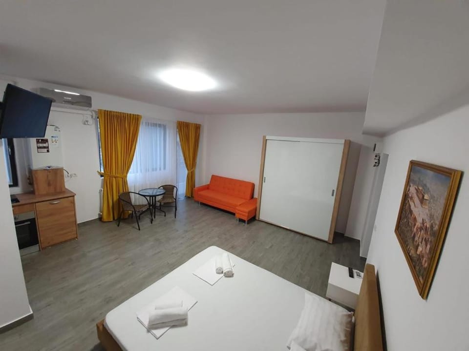 Brizza Apartments 5 Mamaia Nord Apartment in Constanța County