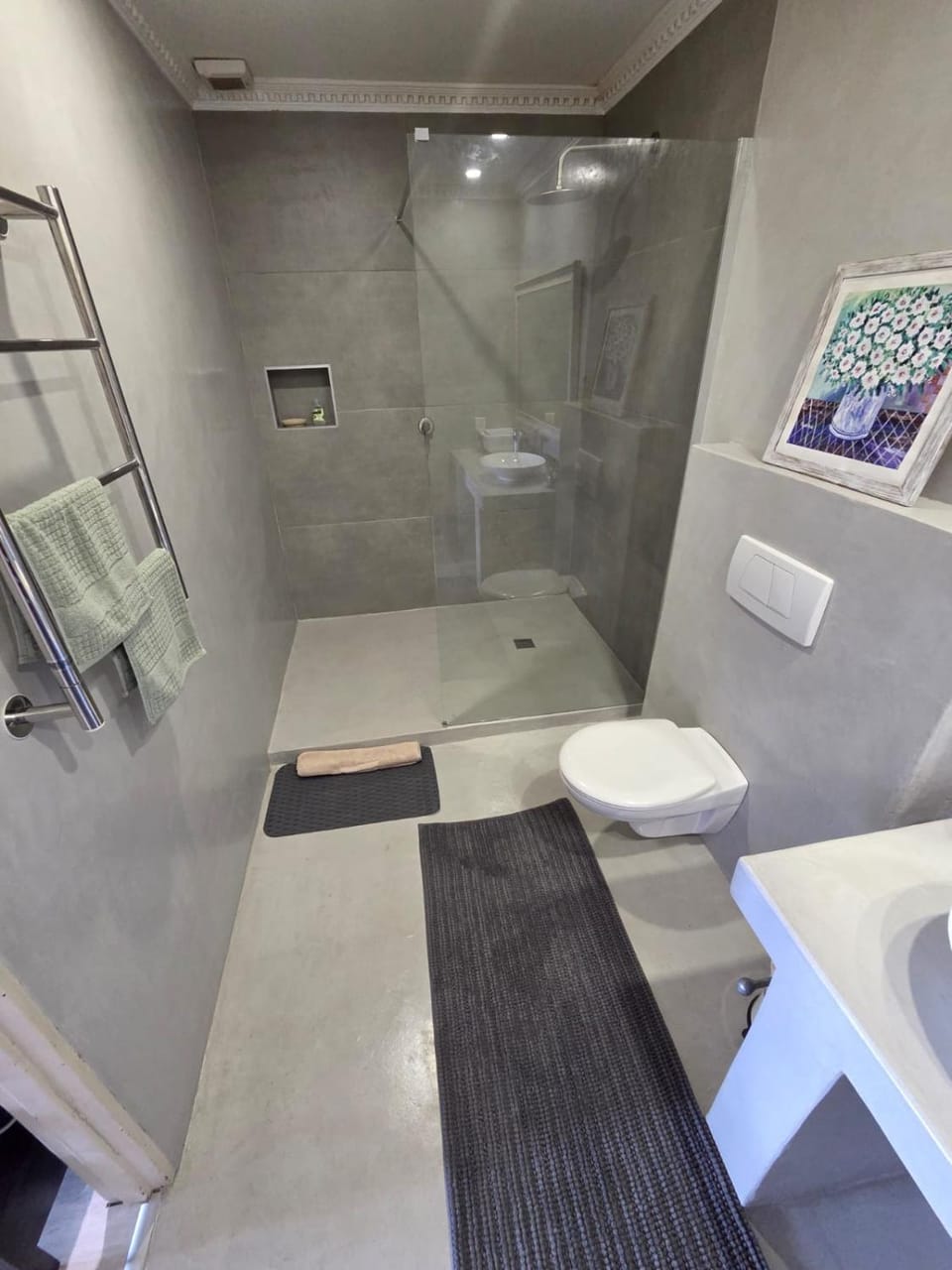 Shower, Toilet, Bathroom, towels