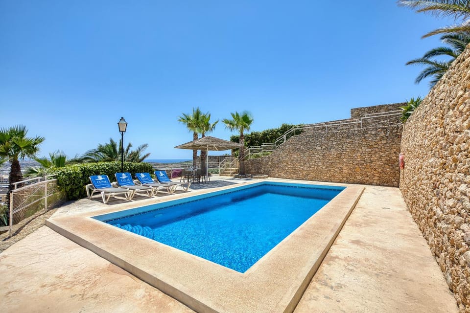 Ghar Ilma IV Holiday Home Villa in Malta
