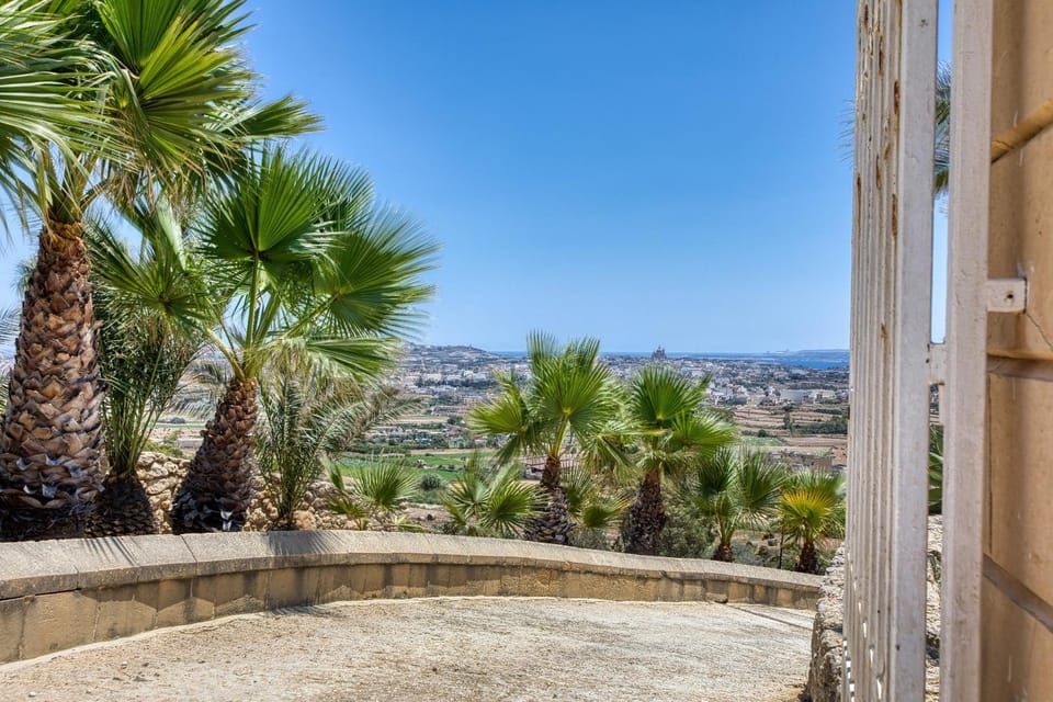 Ghar Ilma IV Holiday Home Villa in Malta