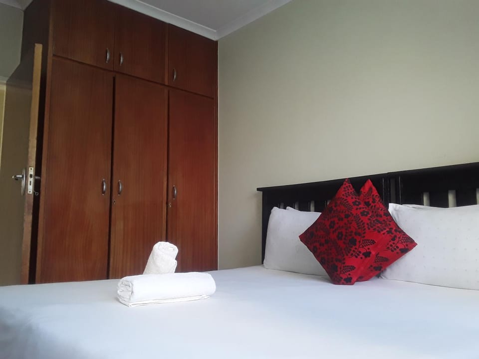 Kuyasa guesthouse Bed and Breakfast in Eastern Cape