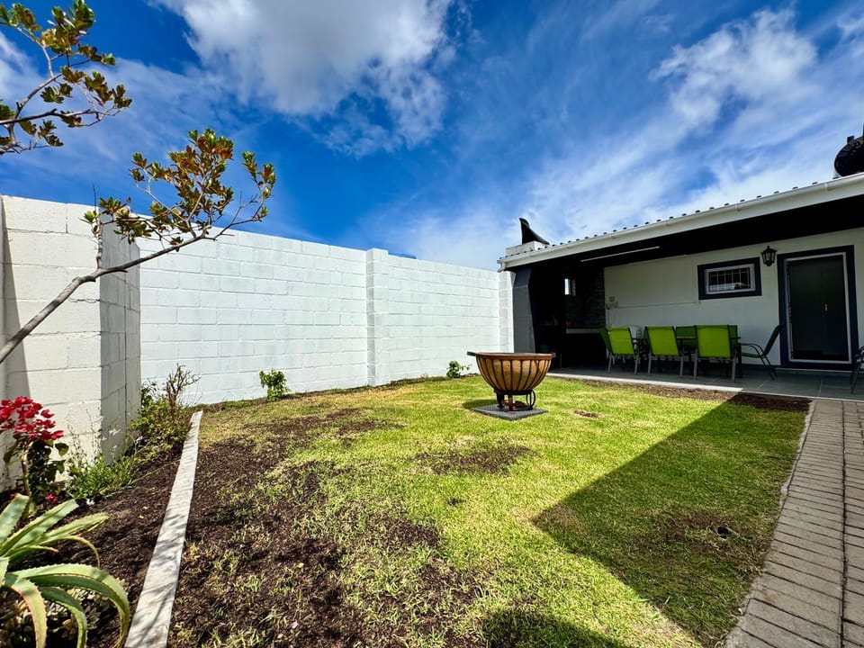 BBQ facilities, Garden