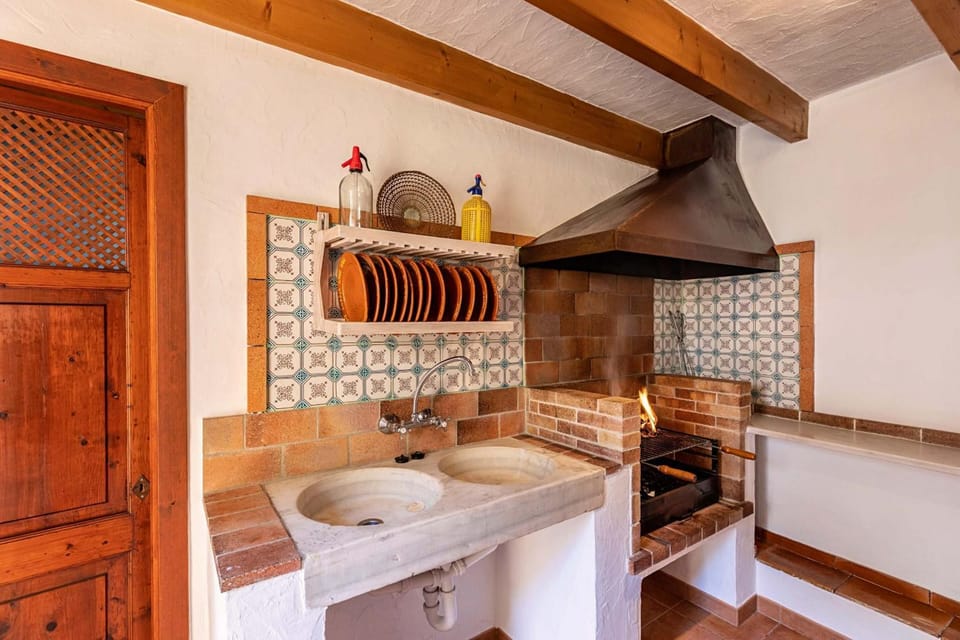 BBQ facilities, Balcony/Terrace