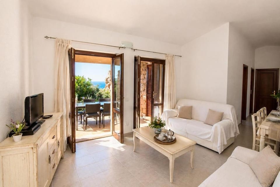 Villa Vista - Key to Villas House in Sardinia