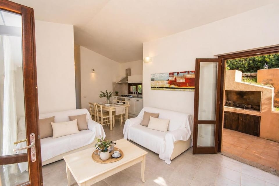 Villa Vista - Key to Villas House in Sardinia
