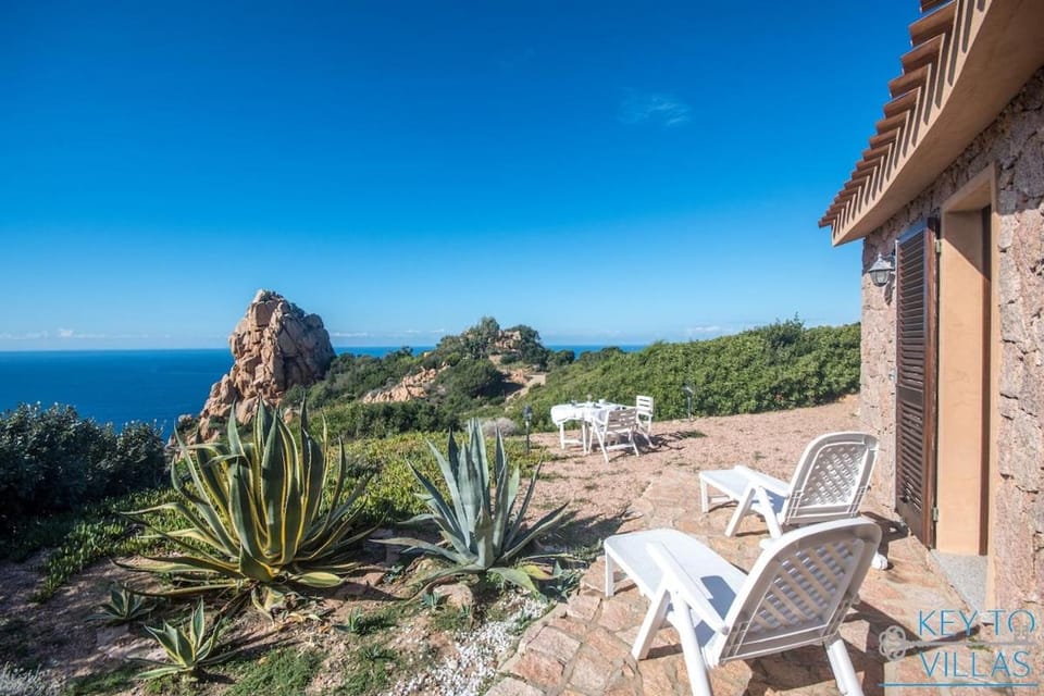 Villa Vista - Key to Villas House in Sardinia