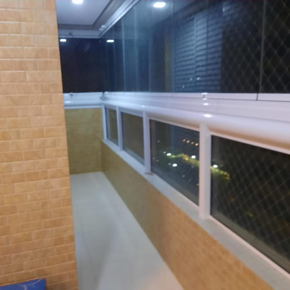 Ilhas de Salinas - Apartamento com vista para o mar, 2 suítes, 2 vagas na garagem e localizado a 200m da praia Apartment in State of São Paulo