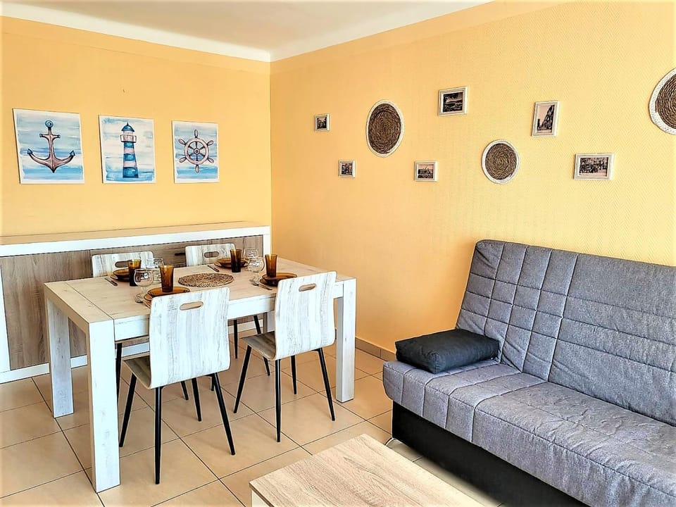 Global Immo 3347 LA SOLANA Apartment in Roses