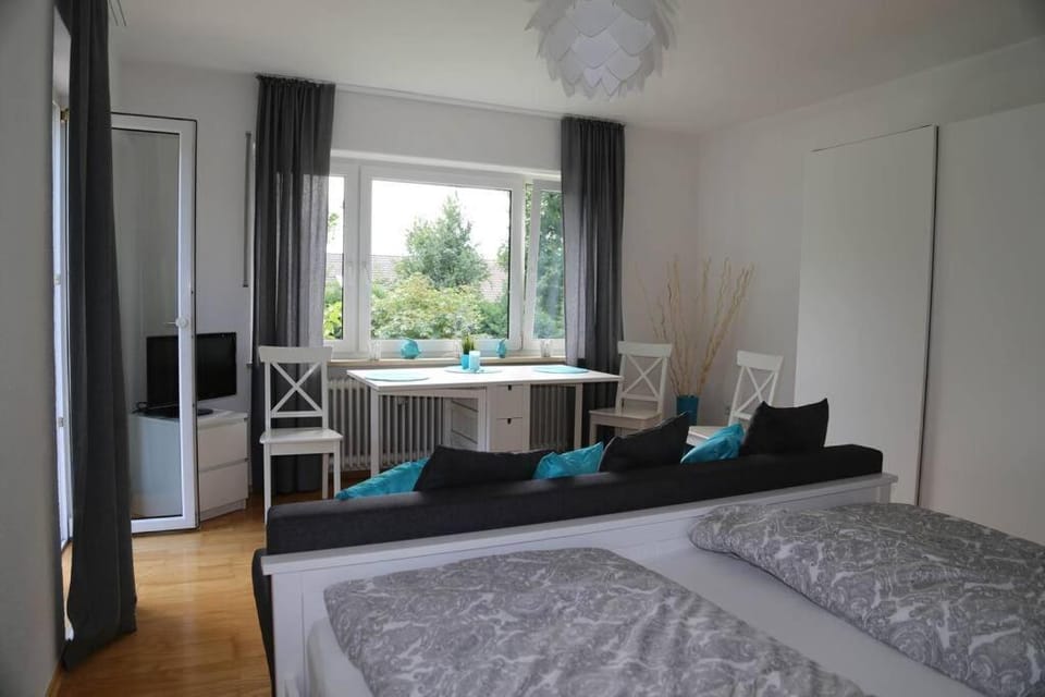 FERIENWOHNUNG LAURA LÄUFERs CHIEMSEE HOLIDAY HOME Gstadt Apartment in Salzburgerland