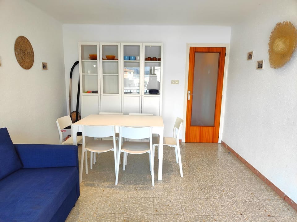 Global immo 3348 LA SOLANA Apartment in Roses