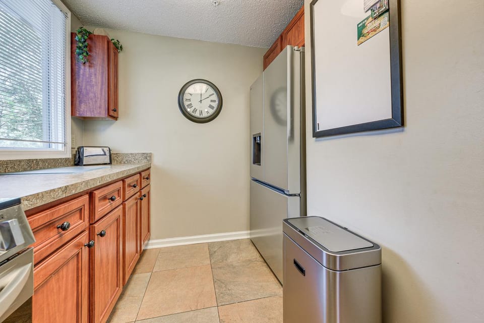 Golf Course Home w/ Balcony in North Myrtle Beach! House in Little River