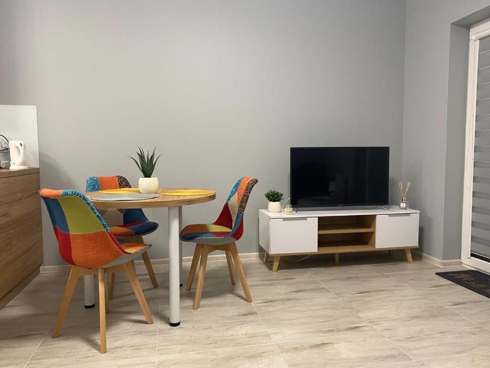 Urocza i nowoczesna kawalerka - Łódź w pobliżu centrum Apartment in Masovian Voivodeship