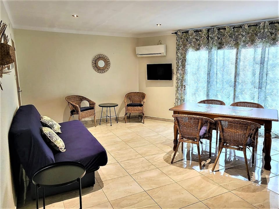 Global Immo 3349 LA SOLANA Apartment in Roses