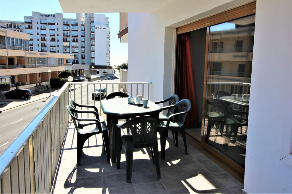 Global Immo 3349 LA SOLANA Apartment in Roses