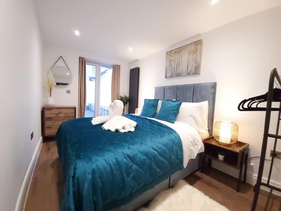 Luxury pad centrally located near Brighton station House in Brighton