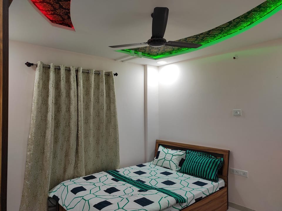 2BHK Service Apartment 204 - OM SUS Apartment in Pune