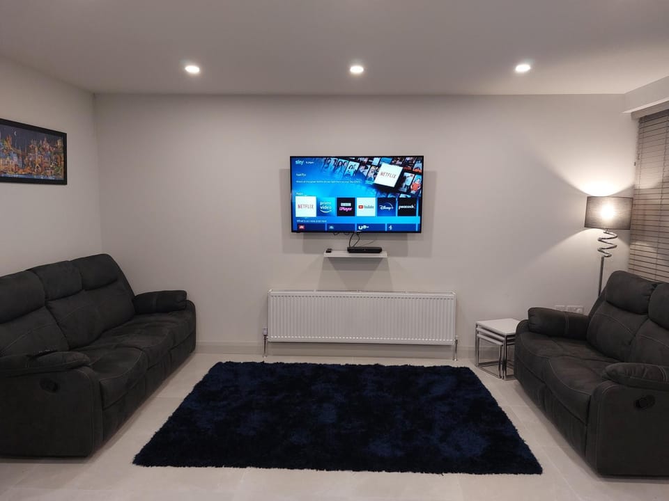 TV and multimedia, Living room