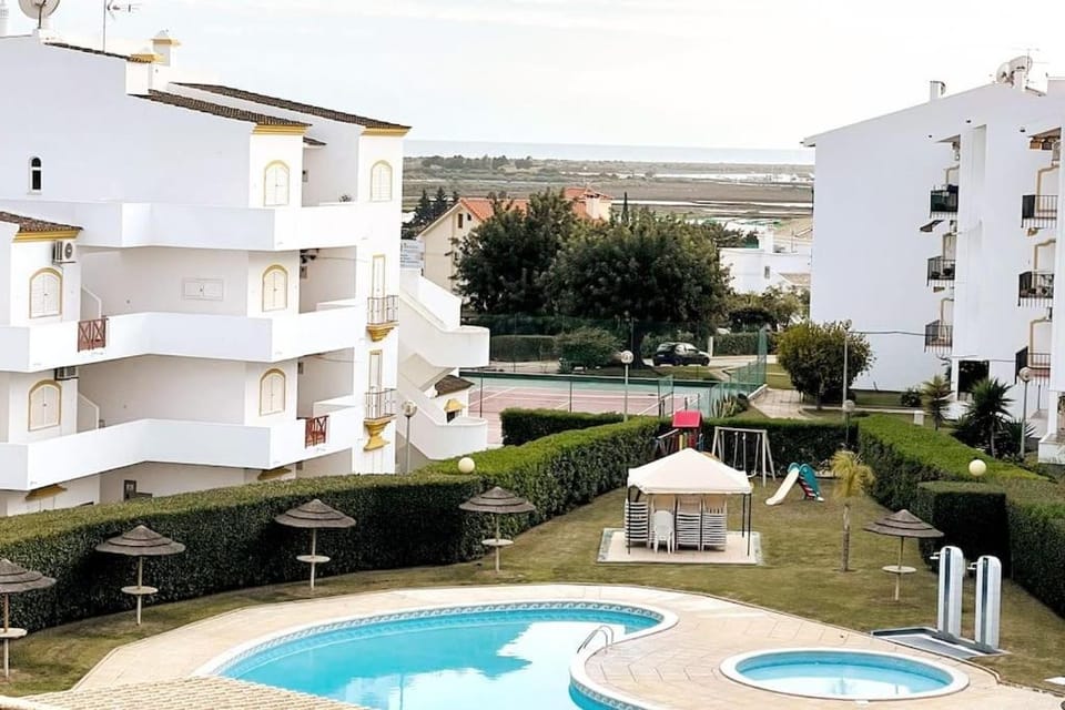 Pool view, Swimming pool