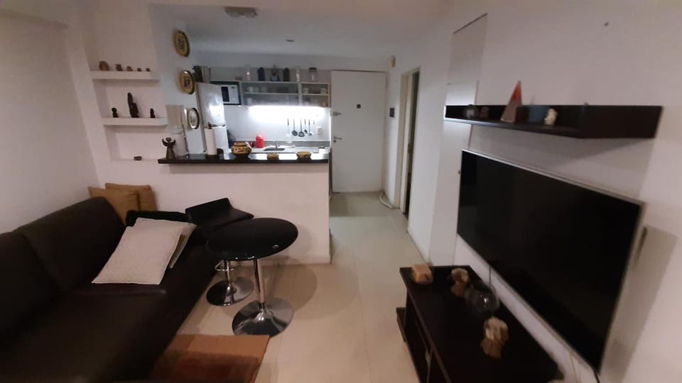 TV and multimedia, Kitchen or kitchenette, Seating area