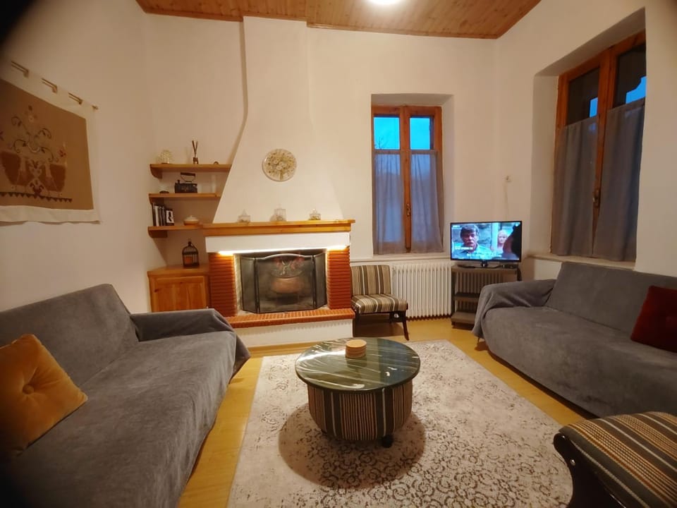 1935 home House in Peloponnese, Western Greece and the Ionian